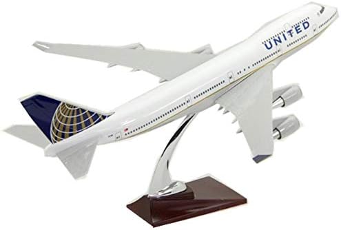 Модел самолет 47сантиметър United Airlines Боинг 747 с Колело с Подсветка